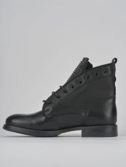 Anfibi tacco 2cm pelle Donna Anfibi