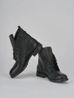 Anfibi tacco 2cm pelle Donna Anfibi