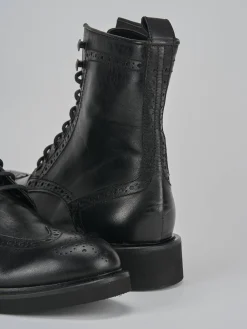 Clearance Anfibi tacco 2cm pelle Donna Anfibi