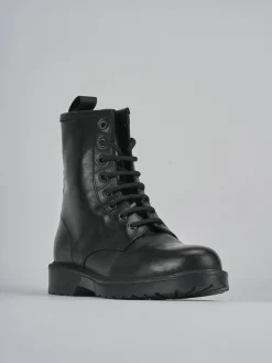 Anfibi tacco 2cm pelle Donna Anfibi