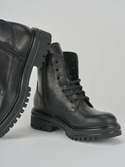 Anfibi tacco 1cm pelle Donna Anfibi