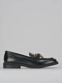 Outlet Mocassini tacco 2cm pelle Donna Mocassini