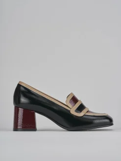 Mocassini tacco 5cm vernice Donna Mocassini