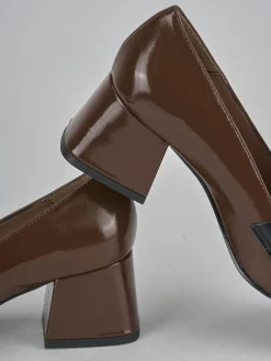 Outlet Mocassini tacco 6cm vernice testa Donna Mocassini