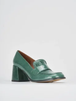 Outlet Mocassini tacco 8cm vernice Donna Mocassini