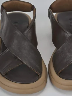 Discount Sandali tacco 3cm pelle testa Donna Sandali Tacco Basso