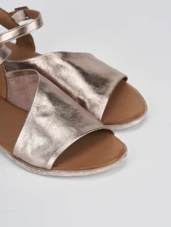 Sale Sandalo tacco 1 cm pelle Donna Sandali Tacco Basso