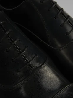 Sale Scarpa lacci tacco 2 cm pelle Uomo Stringate