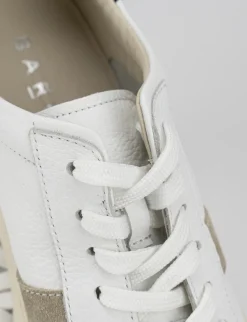 Sale sneakers fondo gomma e soletto interno in vera pelle. tomaia in morbida pelle Uomo Sneakers