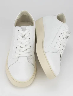 Sale sneakers fondo gomma e soletto interno in vera pelle. tomaia in morbida pelle Uomo Sneakers