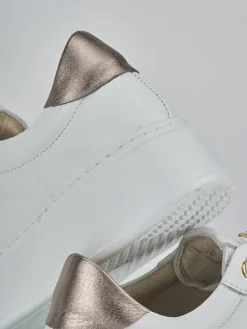 Sale Sneakers pelle Donna Sneakers