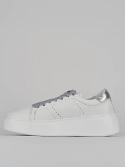 Outlet Sneakers pelle Donna Sneakers