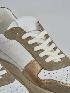 Discount Sneakers pelle Donna Sneakers