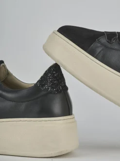 Sale Sneakers pelle Donna Sneakers