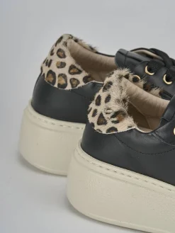 Outlet Sneakers pelle Donna Sneakers