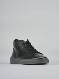 Online Sneakers pelle Uomo Sneakers