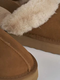 Hot Stivaletti camoscio Donna Stivaletti Tacco Basso