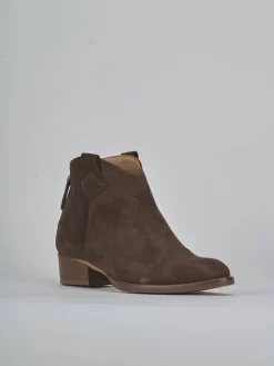 Stivaletti tacco 3cm camoscio testa Donna Stivaletti Tacco Basso