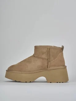 Outlet Stivaletti tacco 3cm camoscio Donna Stivaletti Tacco Basso