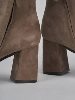 Hot Stivaletto tacco 7 camoscio Donna Stivaletti Tacco Alto