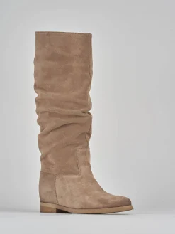 Stivali tacco 2cm camoscio Donna Stivali Tacco Basso