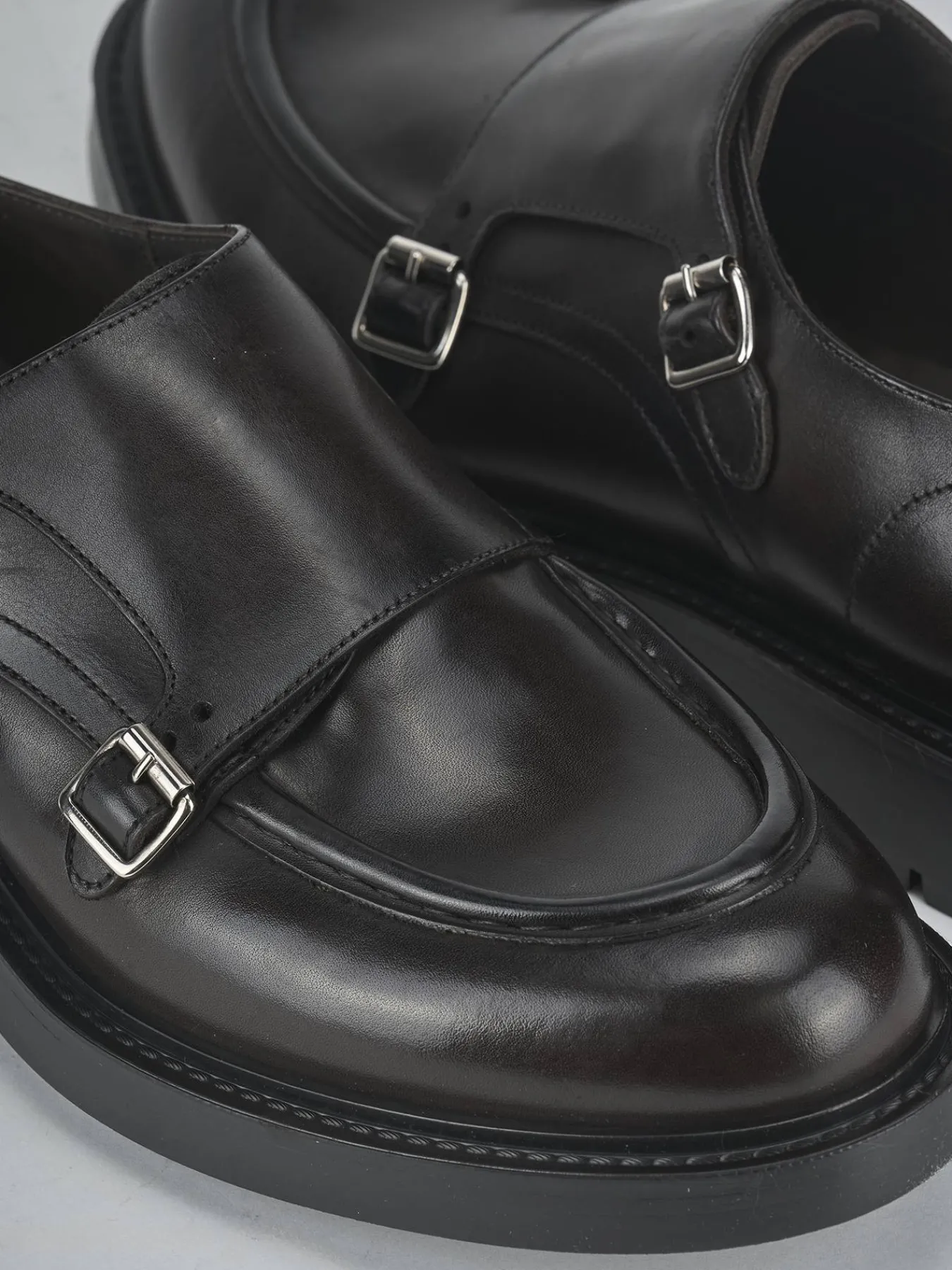 Hot Stringate pelle testa Uomo Stringate