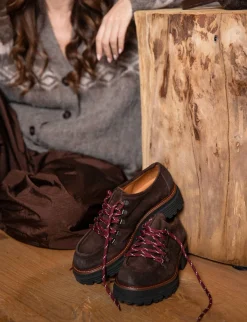 Clearance Stringate tacco 3cm camoscio testa Donna Stringate